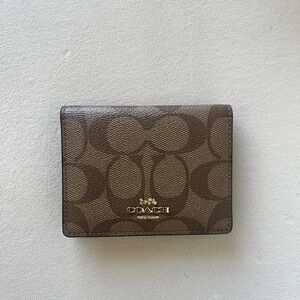 Coach Cardholder with Mirror